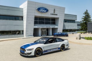 NASCAR Mustang